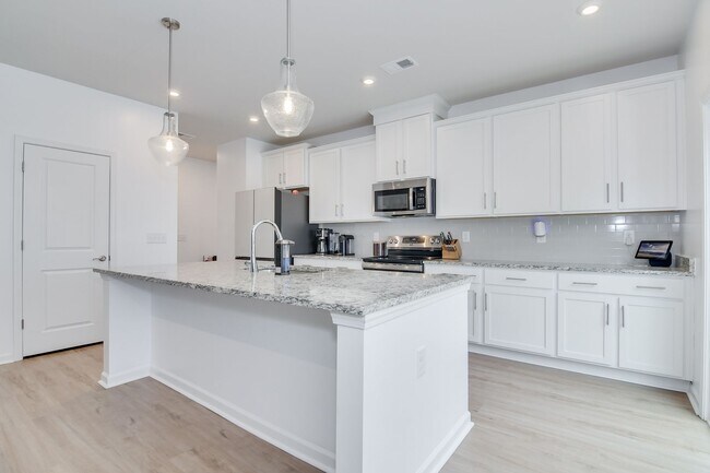 Building Photo - Harlem Beauty!