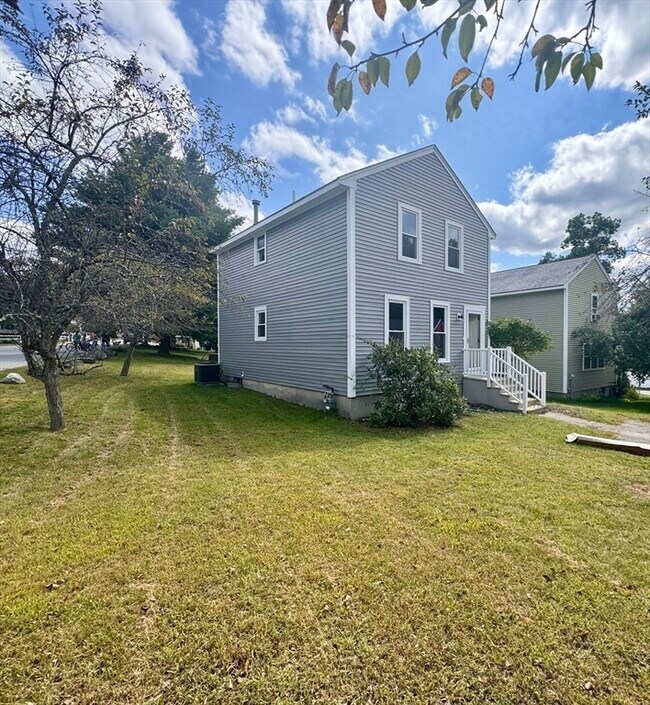 Building Photo - 47 Wyman Rd