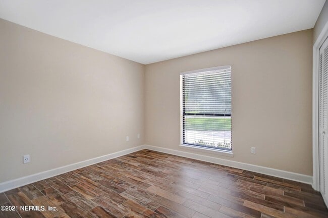 Building Photo - 4401 Cypress Creek Dr