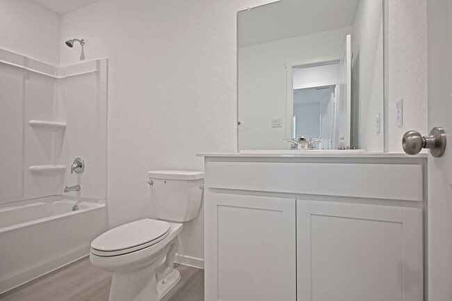 Building Photo - 1808 Stonechat