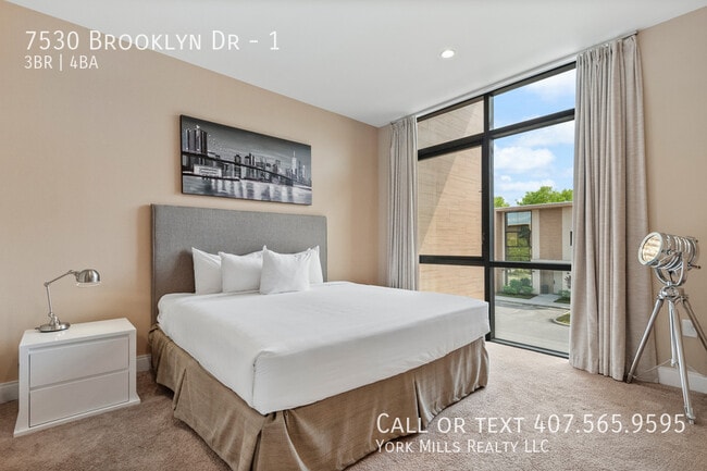 Building Photo - 7530 Brooklyn Dr