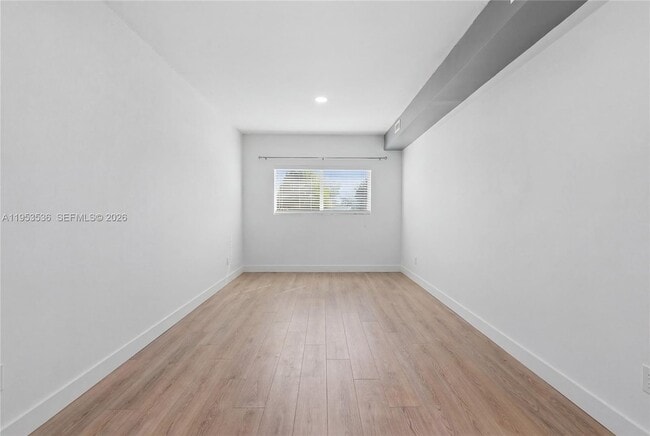 Building Photo - 14950 S Biscayne River Dr