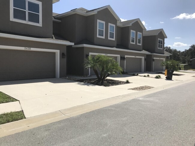 Building Photo - 2152 Lunn Landings Blvd