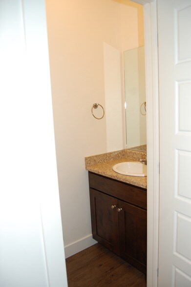 Building Photo - 132 N 100 W