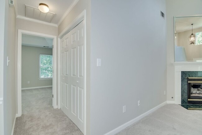 Building Photo - 486 Granite Point