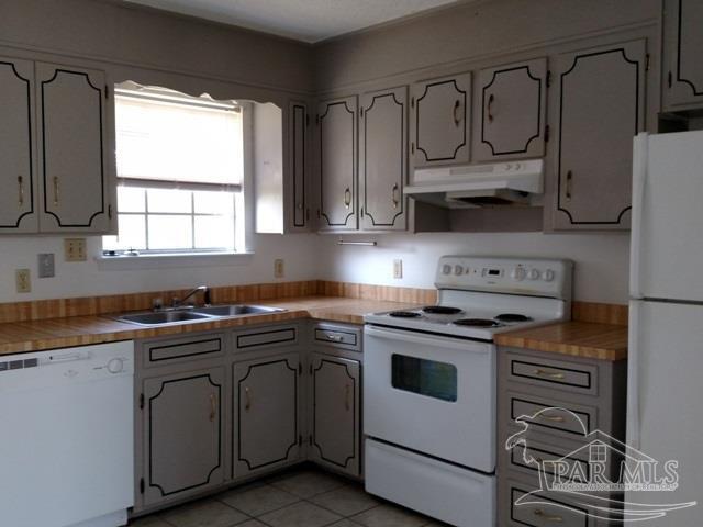 Building Photo - 4818 Tradewinds Dr
