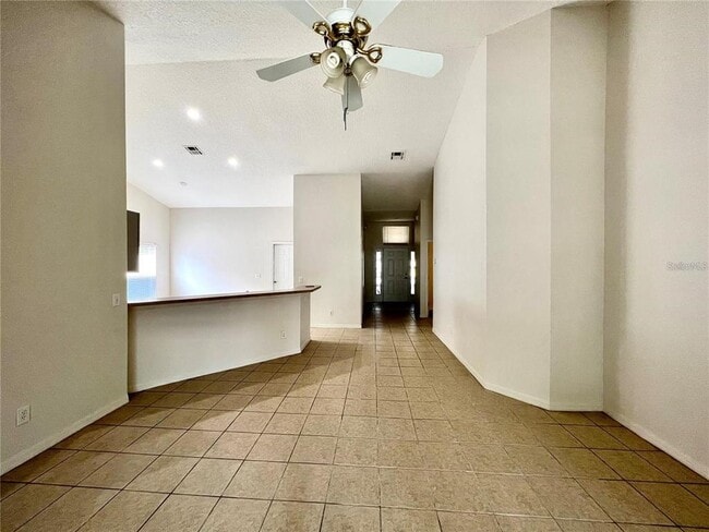 Building Photo - 1140 Cedarwood Way