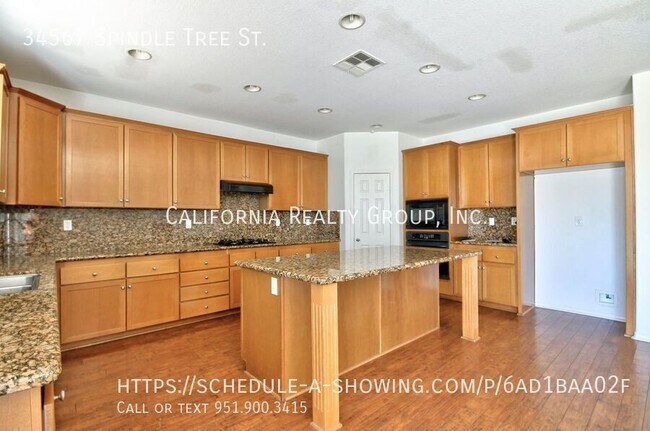 Building Photo - 34567 Spindle Tree St