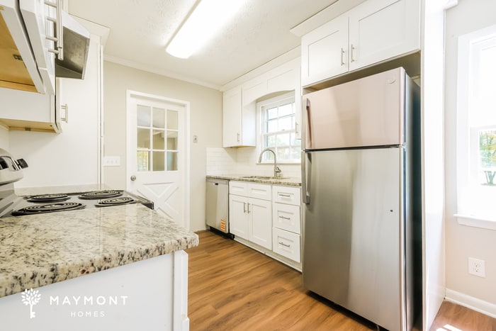 Building Photo - 4136 Moore Rd