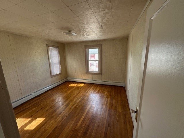 Building Photo - 9 S Seward Ave