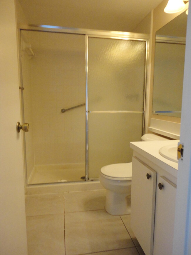 Building Photo - 617 Sea Pine Way