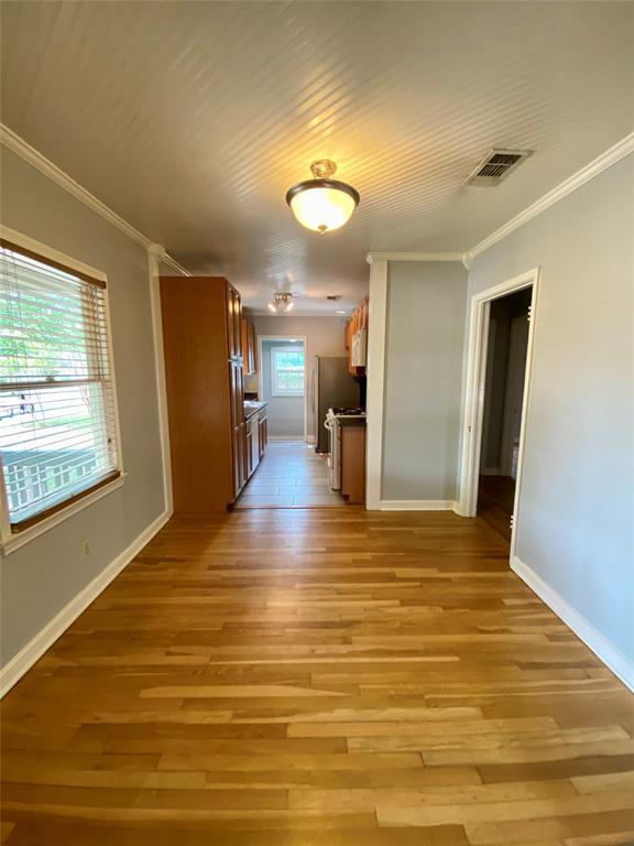 Building Photo - 1805 Garfield St