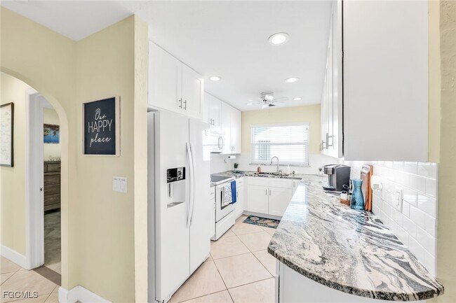 Building Photo - 5032 Skyline Blvd