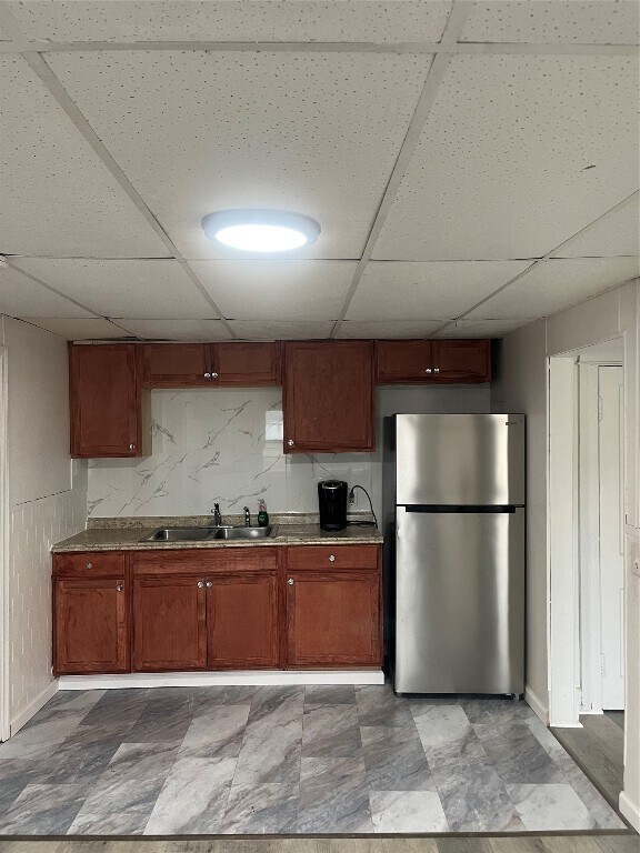 Building Photo - 223 Squires Ave