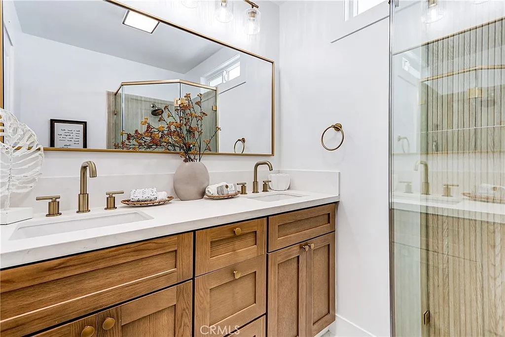 Building Photo - 1706 2nd St