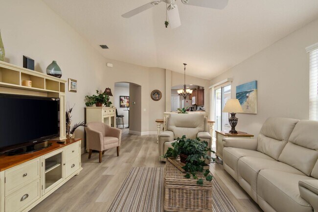 Building Photo - Furnished Annual Rental - Village of Hadley