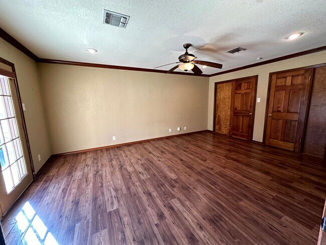 Building Photo - 6461 Firestone Pkwy