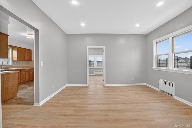 Building Photo - 4 Amackassin Terrace