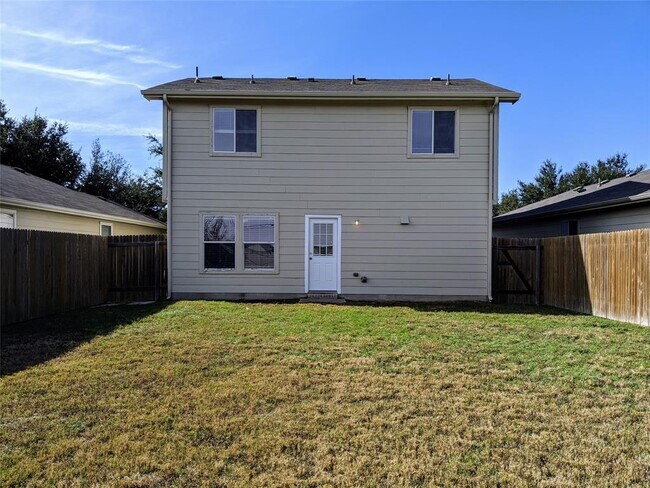 Building Photo - 12321 Drummond Dr
