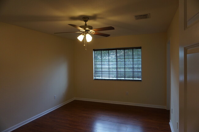 Building Photo - 1227 Abaco Ln