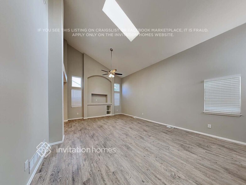 Building Photo - 5107 Sweetgrass Ln