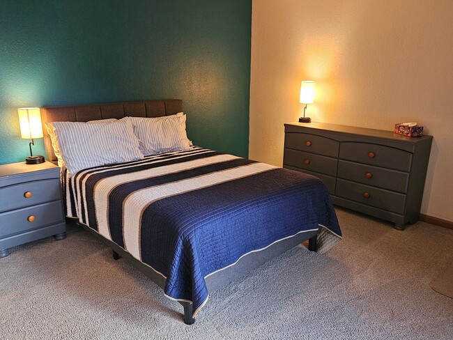 Building Photo - Spacious Beautiful retreat - IN Buckingham