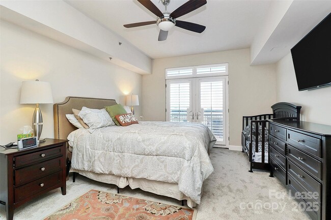 Building Photo - 1315 East Blvd