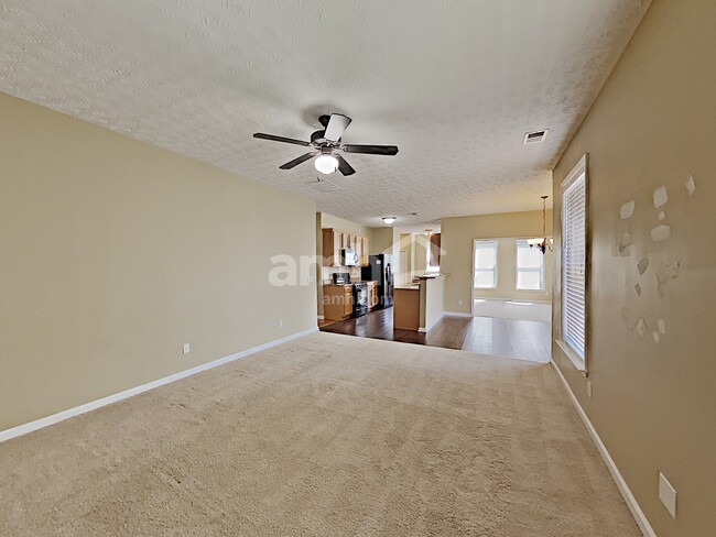 Building Photo - 409 Avery Ct