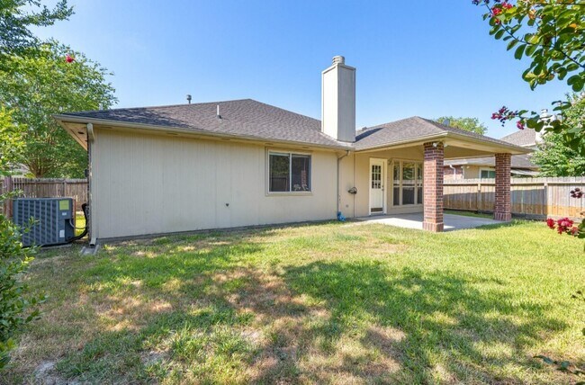 Building Photo - 21812 Whispering Forest Dr