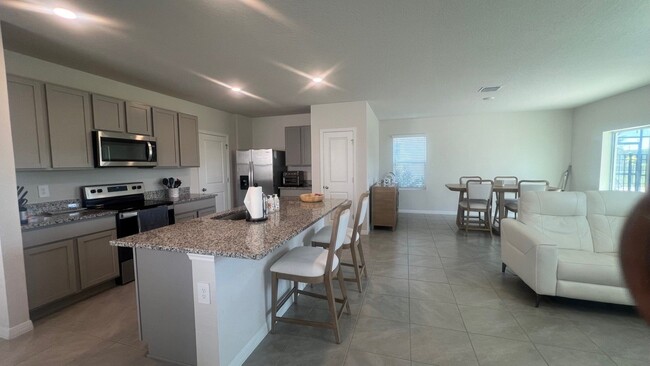 Building Photo - Single Family Home in Lakewood Ranch  Star...