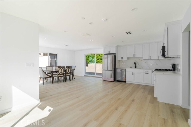 Building Photo - 9813 Foothill Blvd