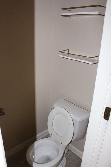 Building Photo - 7312 Brighton Village Dr