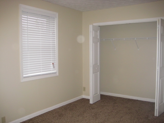 Building Photo - 307 Briarwood Ln