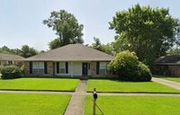 Building Photo - Great location! — Bluebonnet, Jefferson, and I-10 Area.