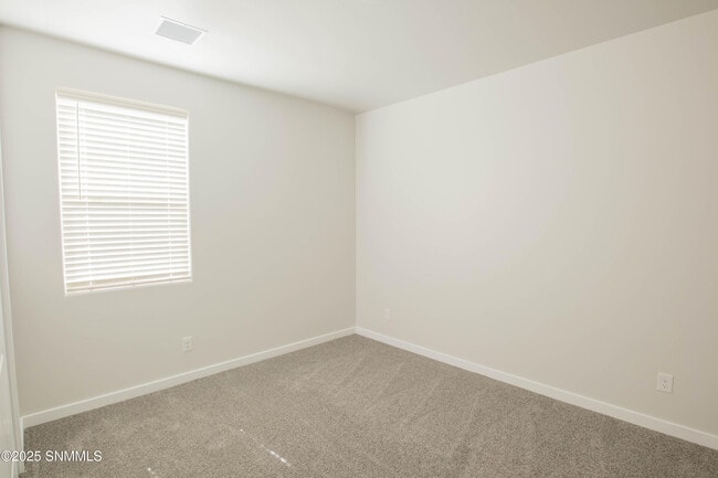 Building Photo - 5017 Sand Strm Rd