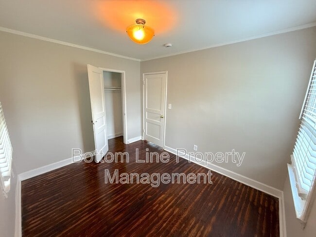 Building Photo - 516 Concordia Ave