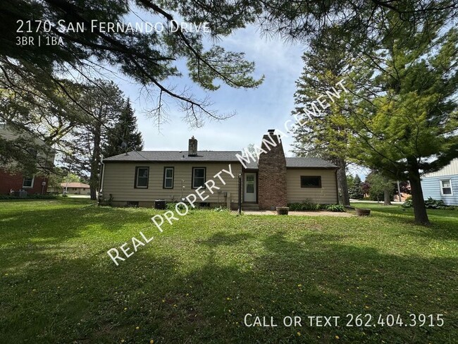 Building Photo - 2170 San Fernando Dr