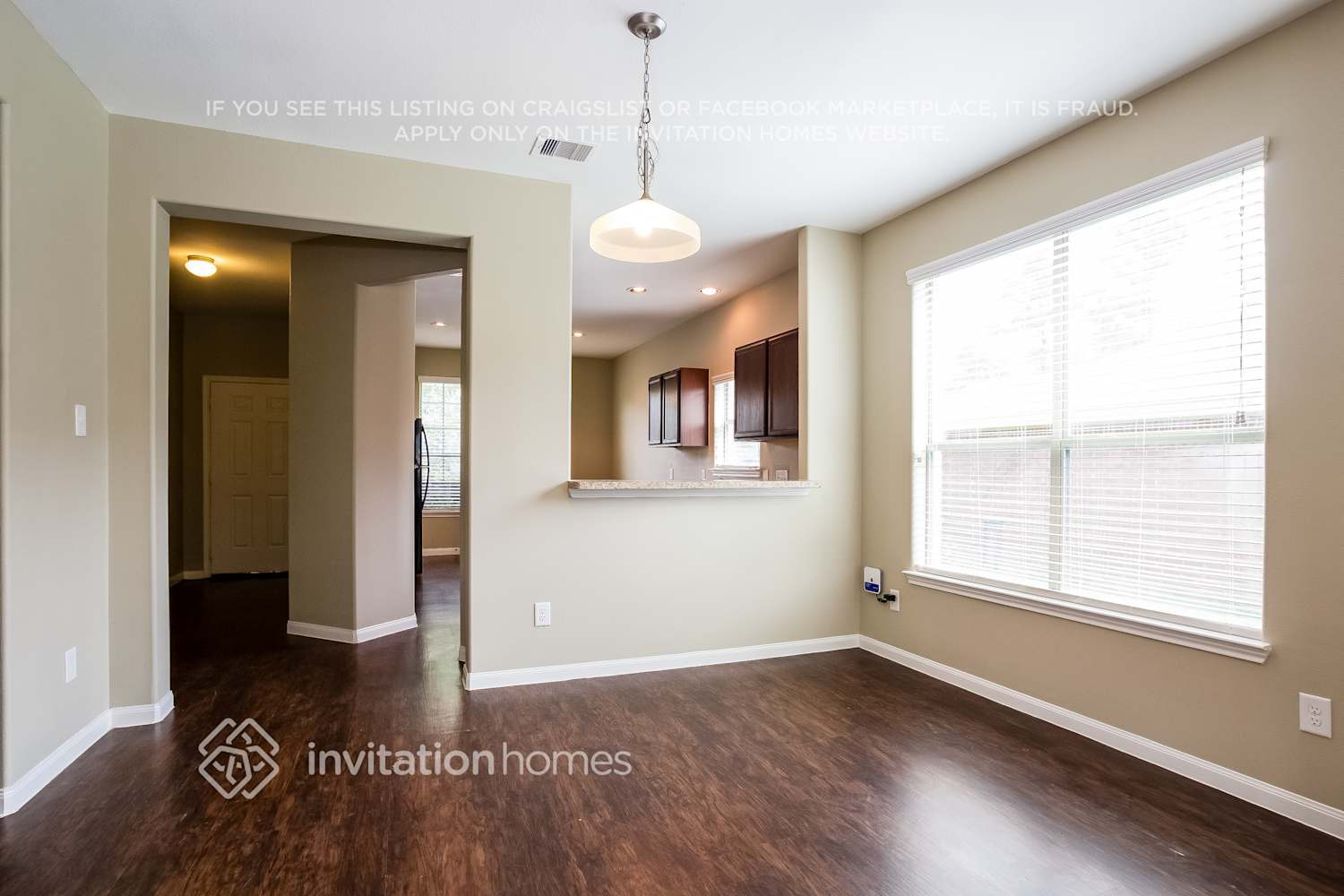 Building Photo - 13433 Raintree Dr