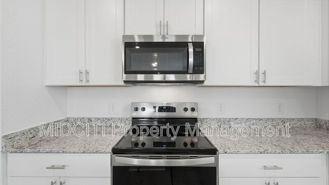 Building Photo - 966 Bluegrass Pt