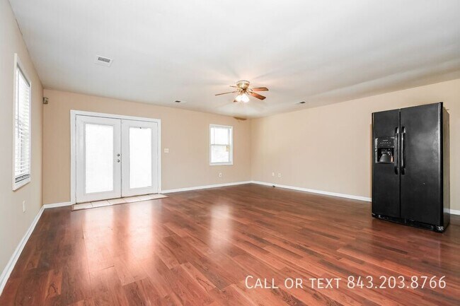 Building Photo - 6088 Bears Bluff Rd