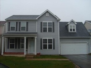 Building Photo - 1752 Rebecca Ln