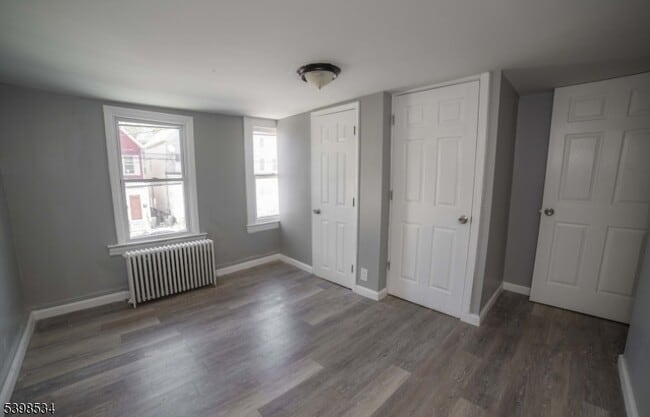 Building Photo - 540 Marshall St