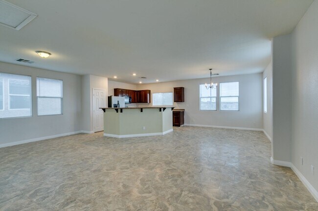 Building Photo - Beautiful Split-Level Home on Corner Lot with Pool and Spa!