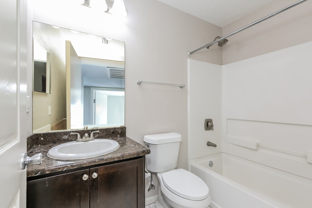 Building Photo - 1329 Biscayne Grove Ln