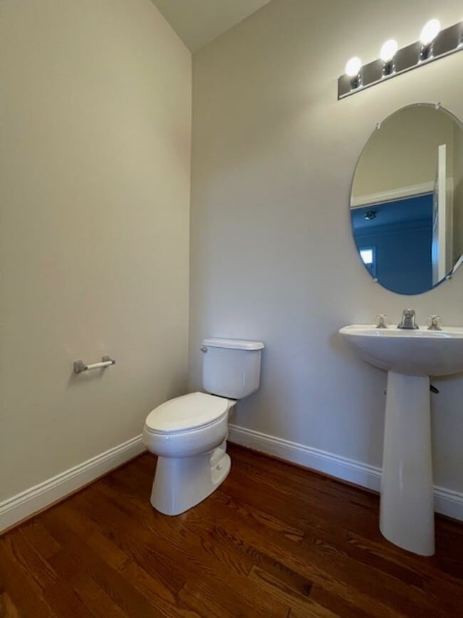 Building Photo - SPACIOUS TH IN CLARKSBURG