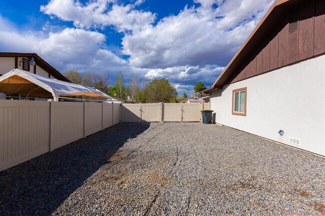 Building Photo - 2999 Fort Garland Dr