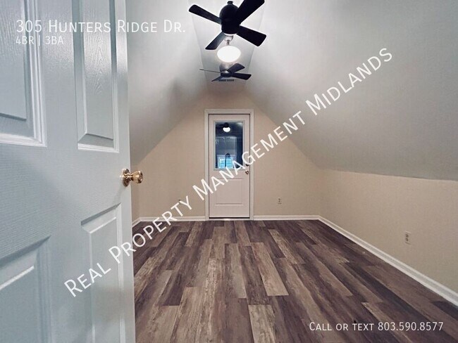 Building Photo - 305 Hunters Ridge Dr