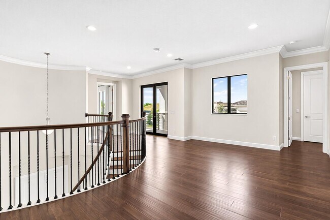 Building Photo - 2600 NW 69th St