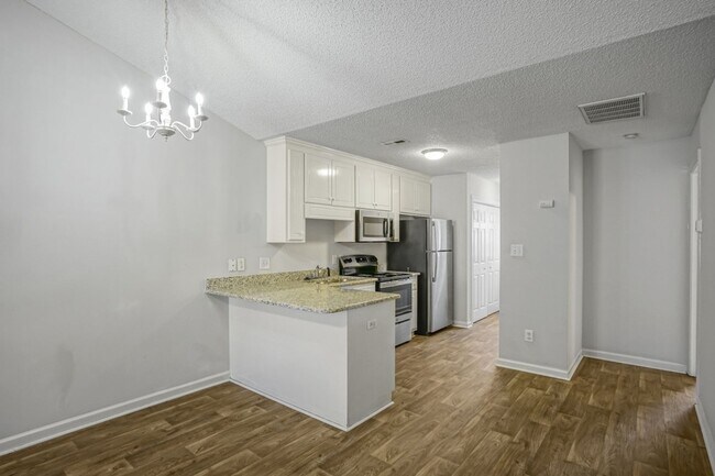 Building Photo - 3418 Pear Tree Ct NW