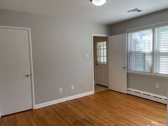 Building Photo - Ranch Single Family House For Rent In Cumb...